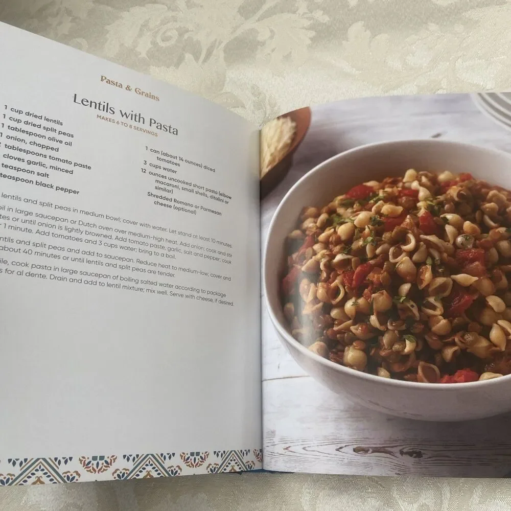 Everyday Mediterranean : Simple, Delicious and Easy Recipes by Publications...